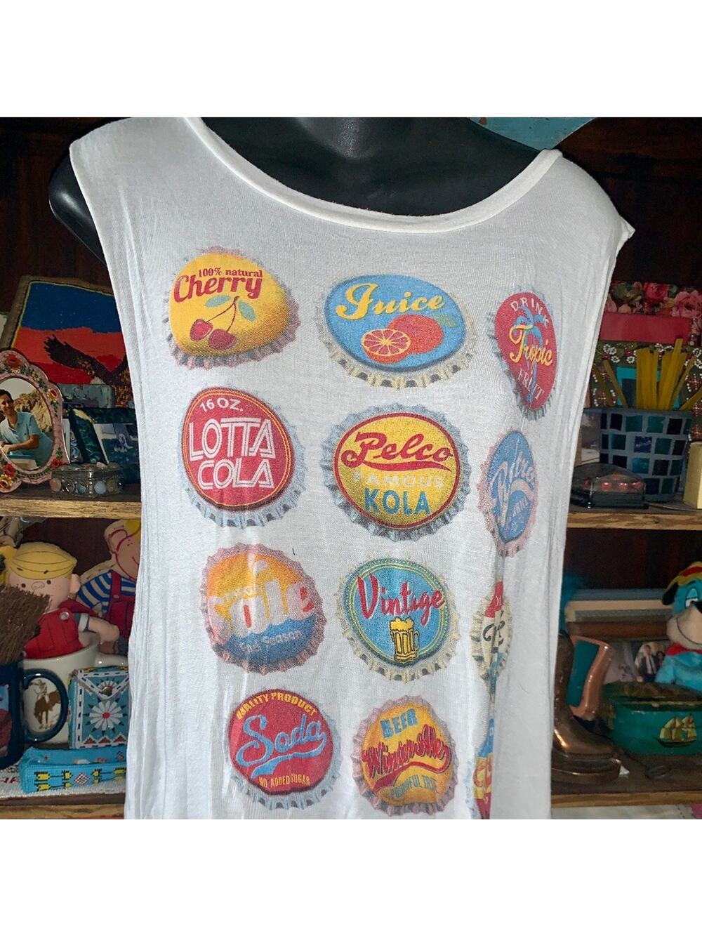 90s/Y2K VINTAGE BOTTLECAP TANK TOP S/M